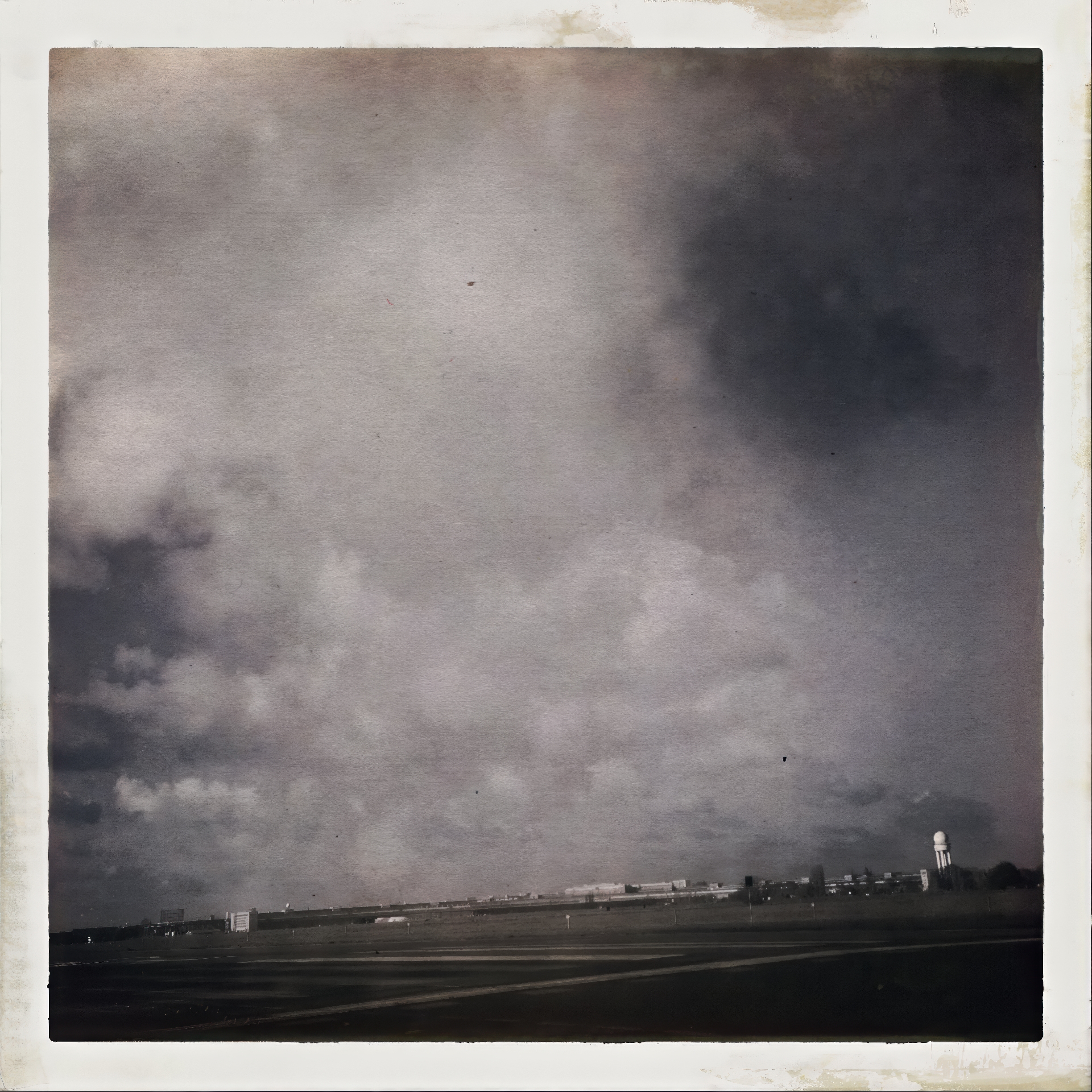 27-L'oubli-3000px-300dpi-high fidelity v2-3000h-high fidelity v2-2448w